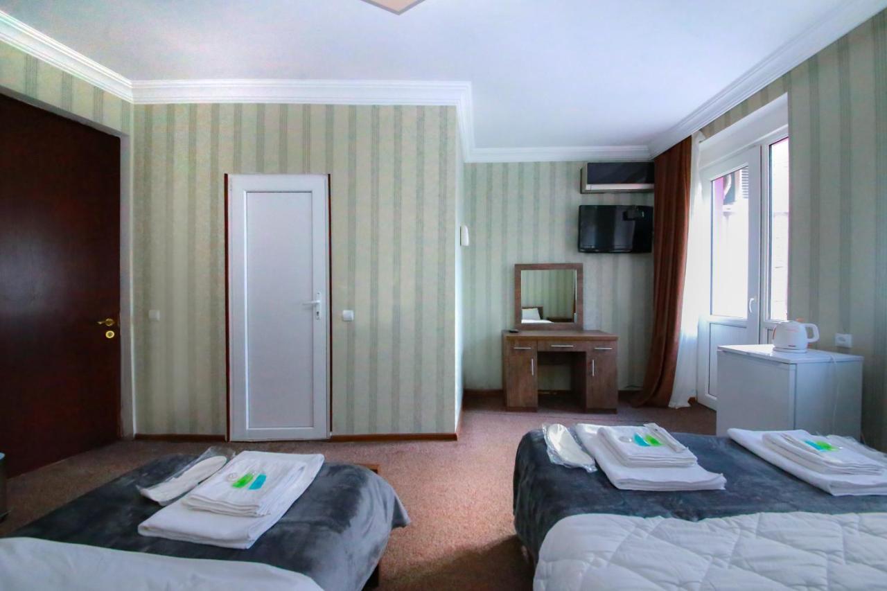 טביליסי Royal Hotel מראה חיצוני תמונה